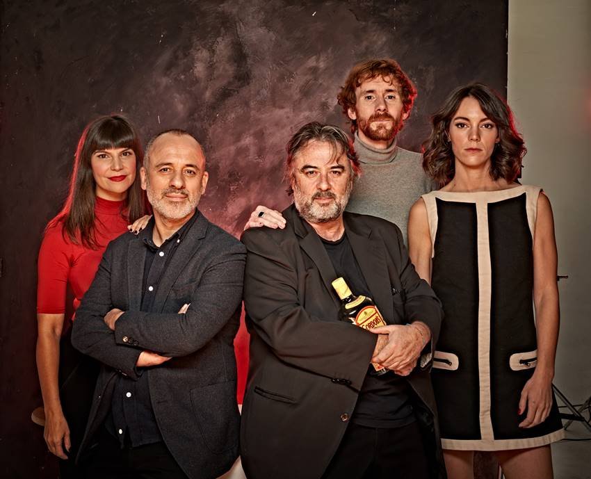 Mónica Regueiro, Javier Gutiérrez, Andrés Lima, Dani Pérez y Vicky Luengo. Foto de Sergio Parra.