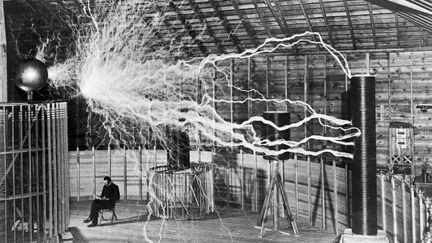 Nikola Tesla, viajes en el tiempo