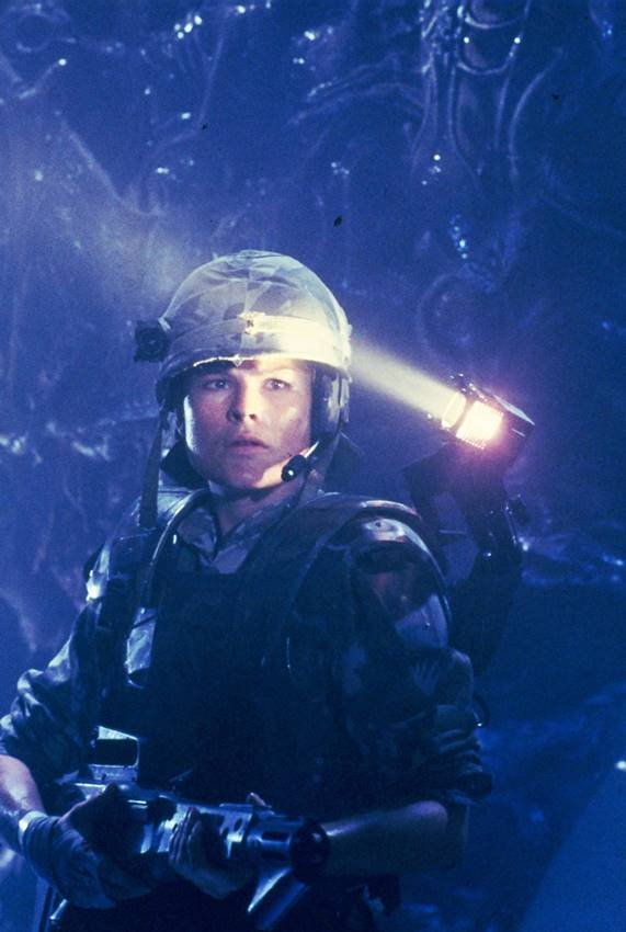 Cynthia Dale Scott es Dietrich en Aliens.